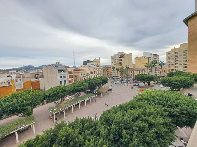 3 makuuhuone Asunto myytävänä paikassa Alzira - 130 000 € (Ref: 9530487)