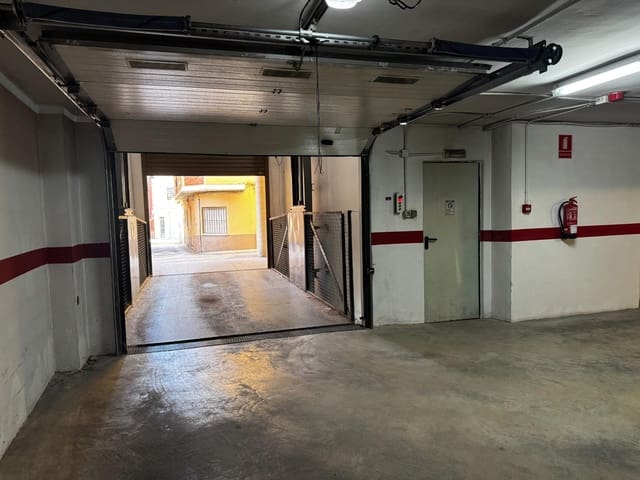 Garage te koop in Alzira - € 25.000 (Ref: 9530489)