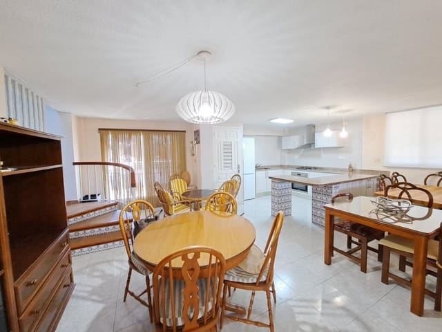 4 chambre Villa/Maison à vendre à Alzira avec piscine - 205 000 € (Ref: 9535889)