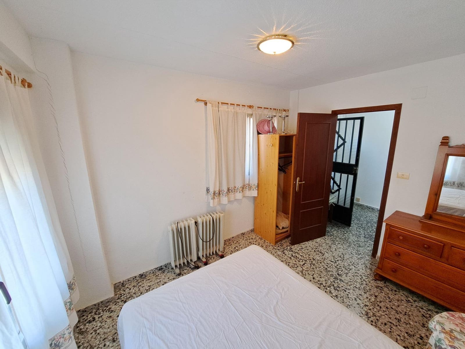 4 chambre Villa/Maison à vendre à Alzira avec piscine - 205 000 € (Ref: 9535889)