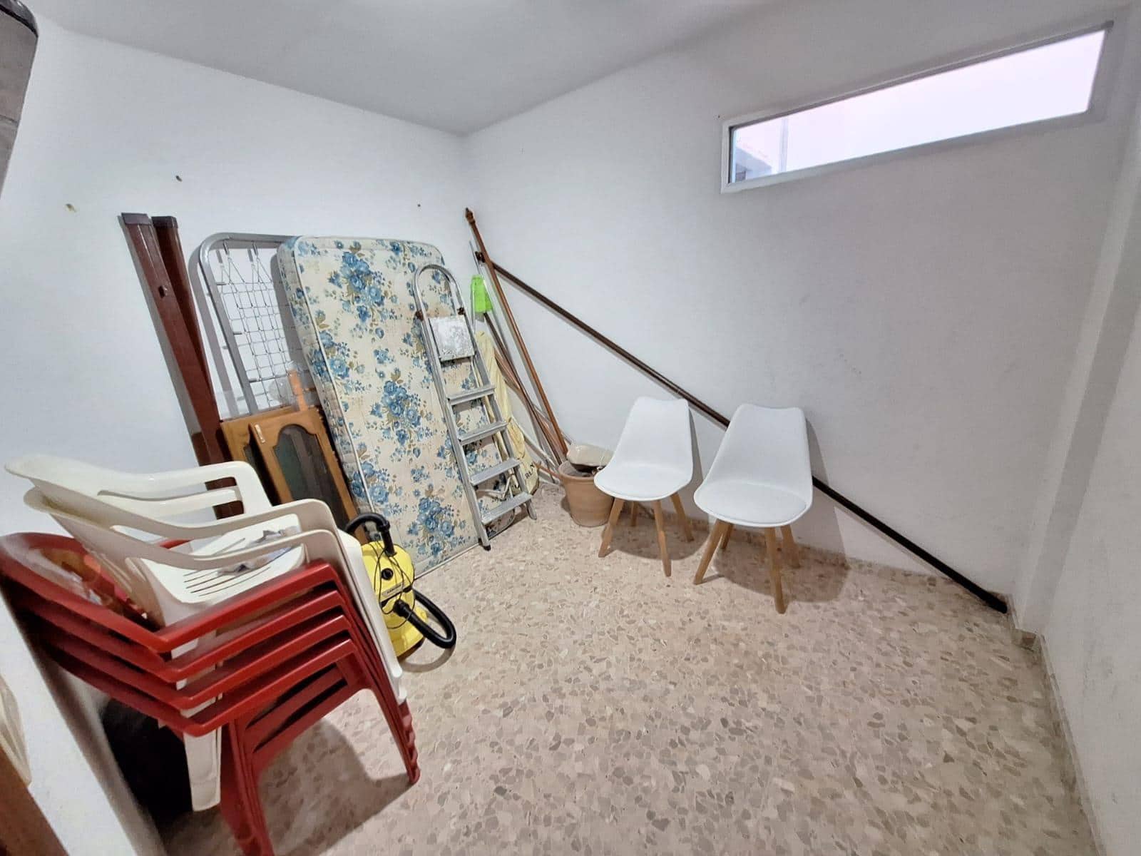 4 bedroom Flat for sale in Alcantera de Xuquer - € 95,000 (Ref: 9535890)