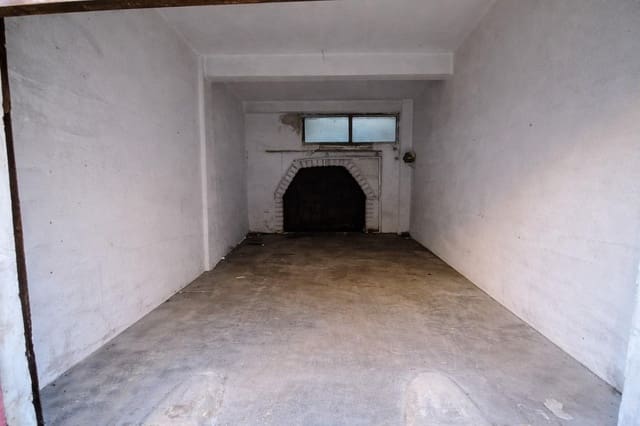 Garage te koop in Alzira - € 35.000 (Ref: 9541069)