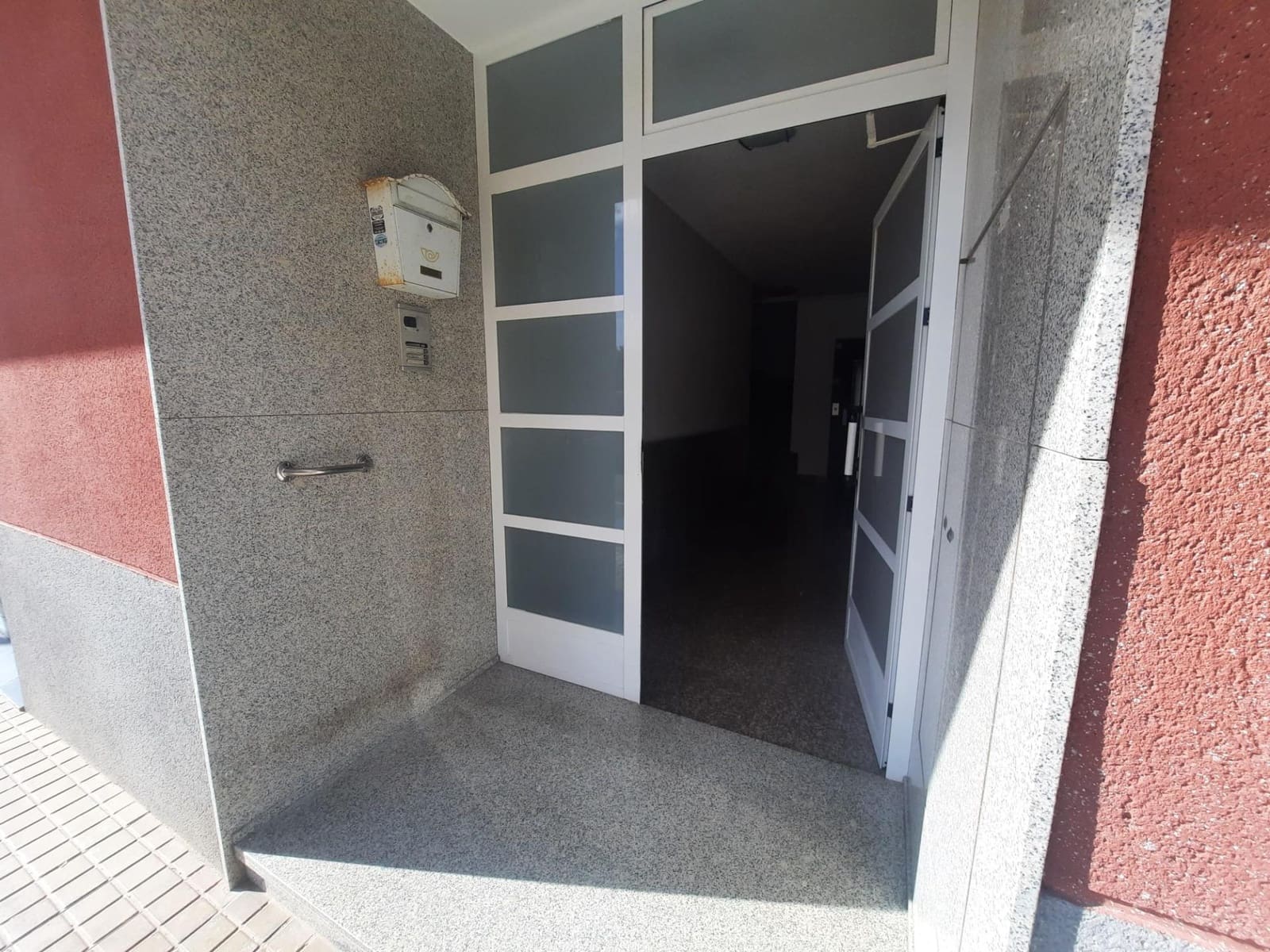 3 Zimmer Wohnung zu verkaufen in Polinya de Xuquer mit Garage - 118.000 € (Ref: 9571132)