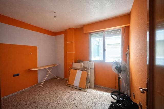 4 Zimmer Wohnung zu verkaufen in Carcaixent - 140.000 € (Ref: 9582912)