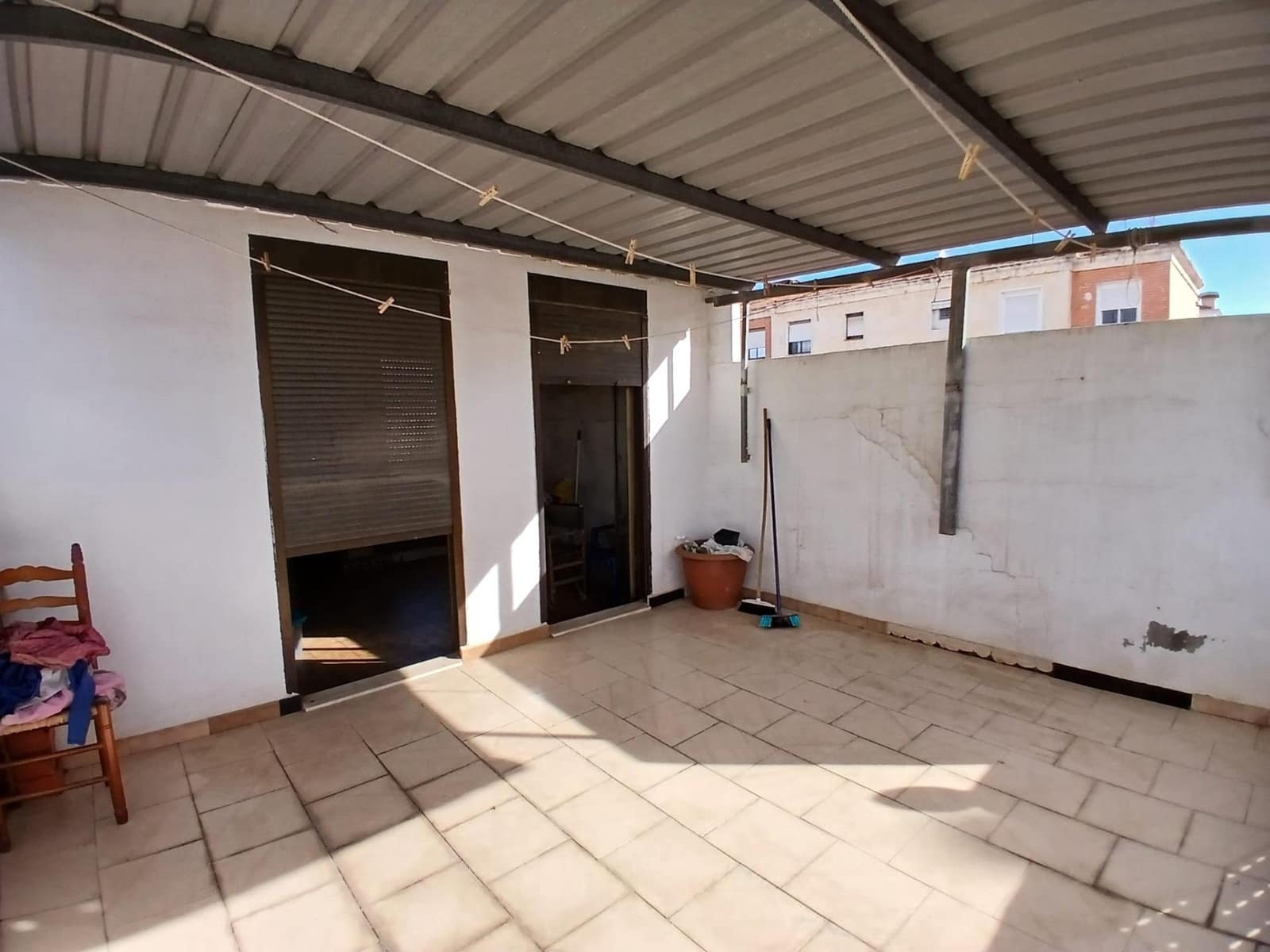 Pareado de 3 habitaciones en Carcaixent en venta - 120.000 € (Ref: 9582913)