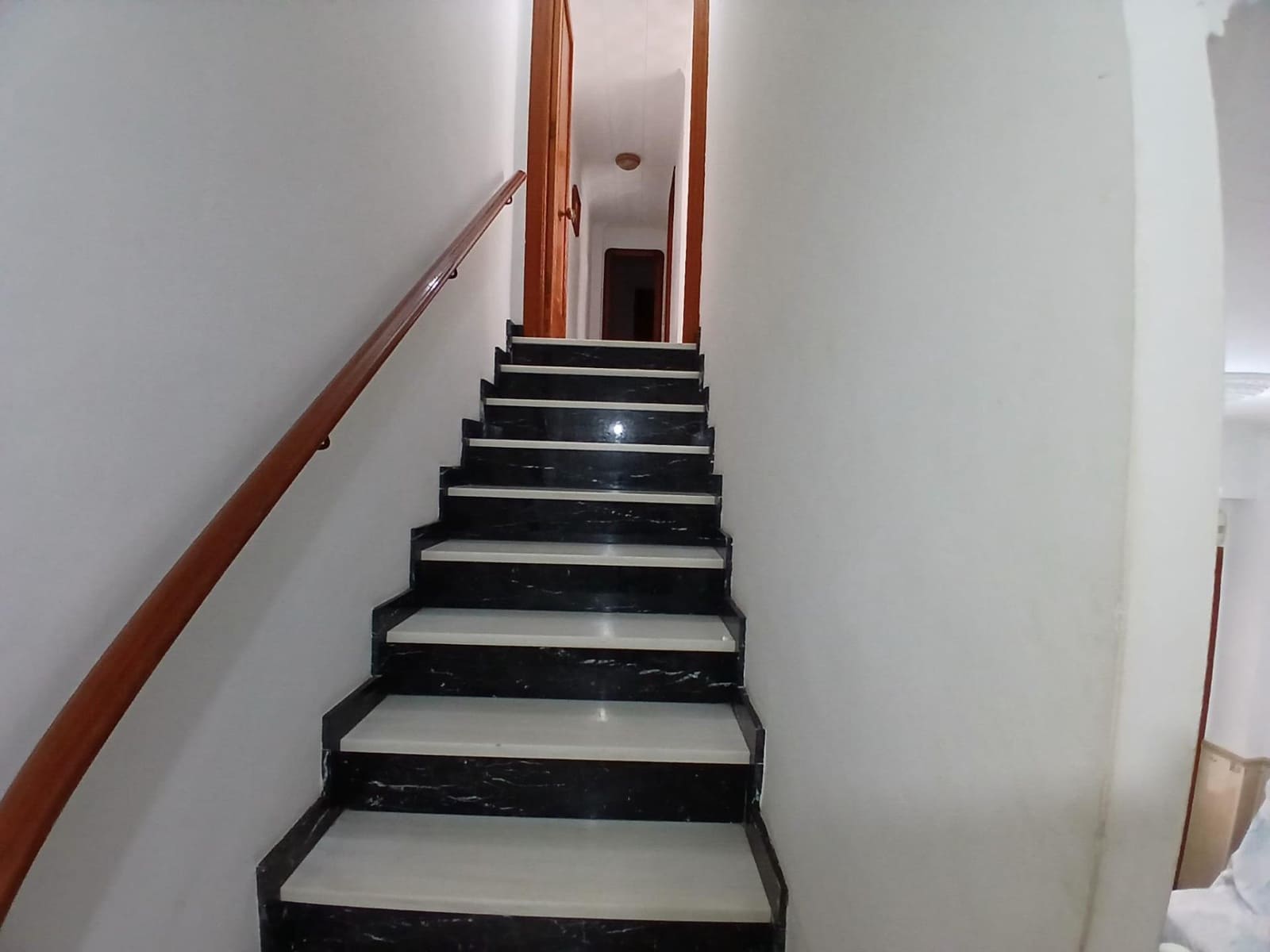 Pareado de 3 habitaciones en Carcaixent en venta - 120.000 € (Ref: 9582913)