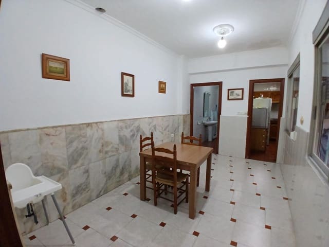 Pareado de 3 habitaciones en Carcaixent en venta - 120.000 € (Ref: 9582913)