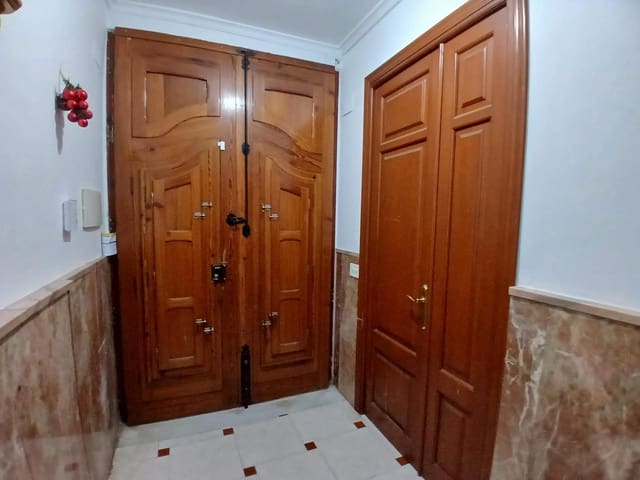 Pareado de 3 habitaciones en Carcaixent en venta - 120.000 € (Ref: 9582913)