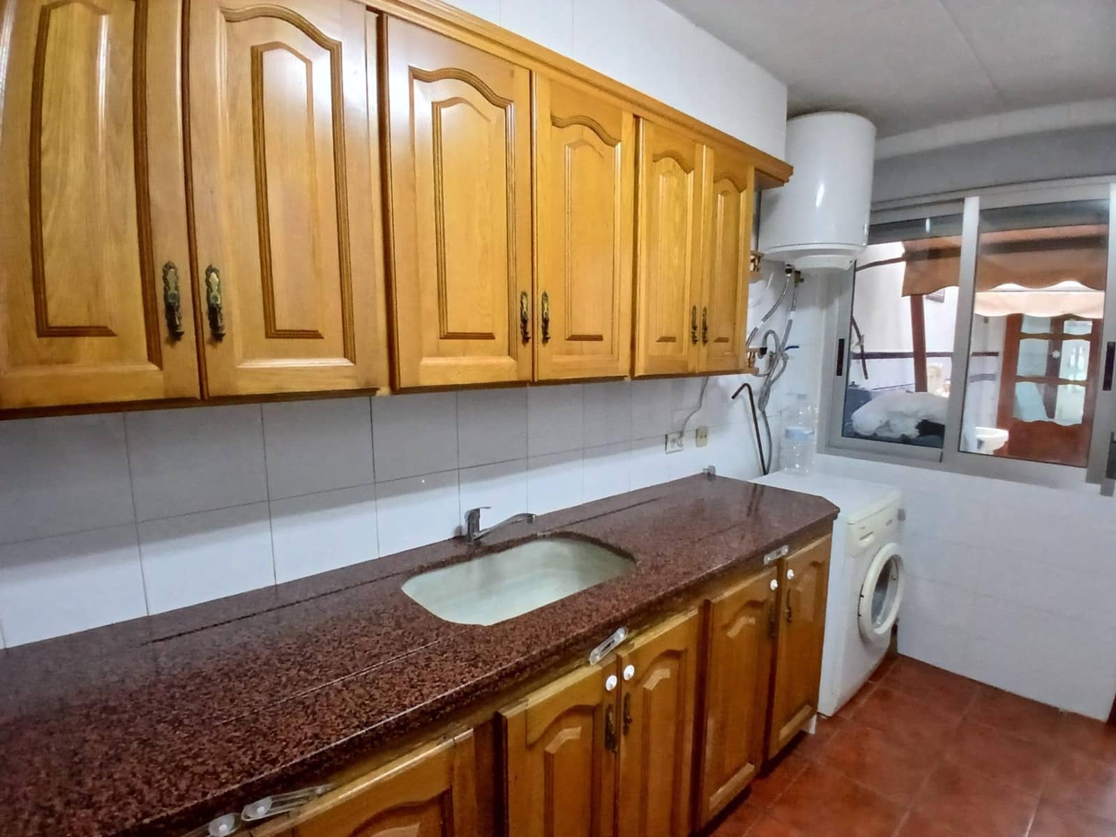 Pareado de 3 habitaciones en Carcaixent en venta - 120.000 € (Ref: 9582913)