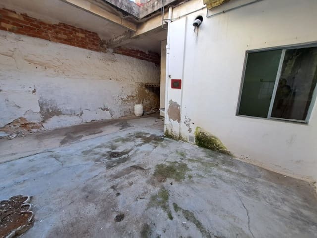 4 sovrum Hus till salu i Carcaixent - 80 000 € (Ref: 9586454)