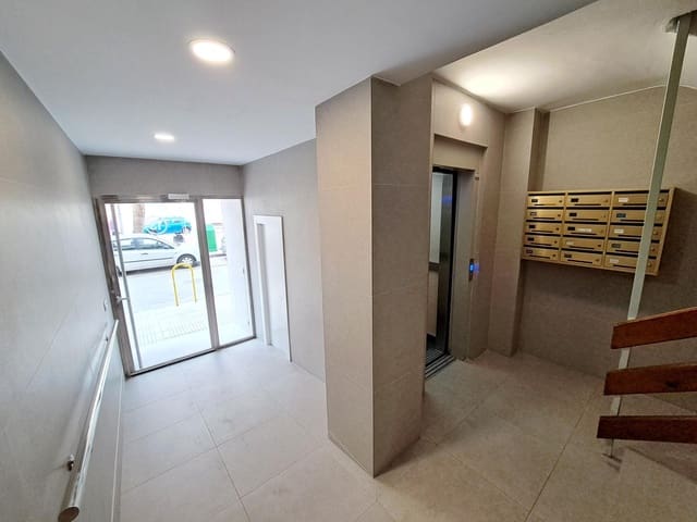 3 soveværelse Lejlighed til salg i Alzira - € 175.000 (Ref: 9591232)