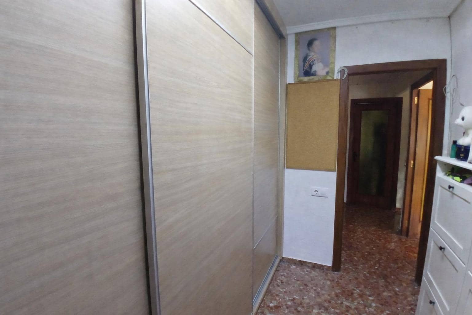 3 quarto Apartamento para venda em Carcaixent - 139 000 € (Ref: 9596089)