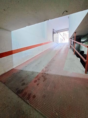 Garaż na sprzedaż w Alzira - 15 000 € (Ref: 9599491)