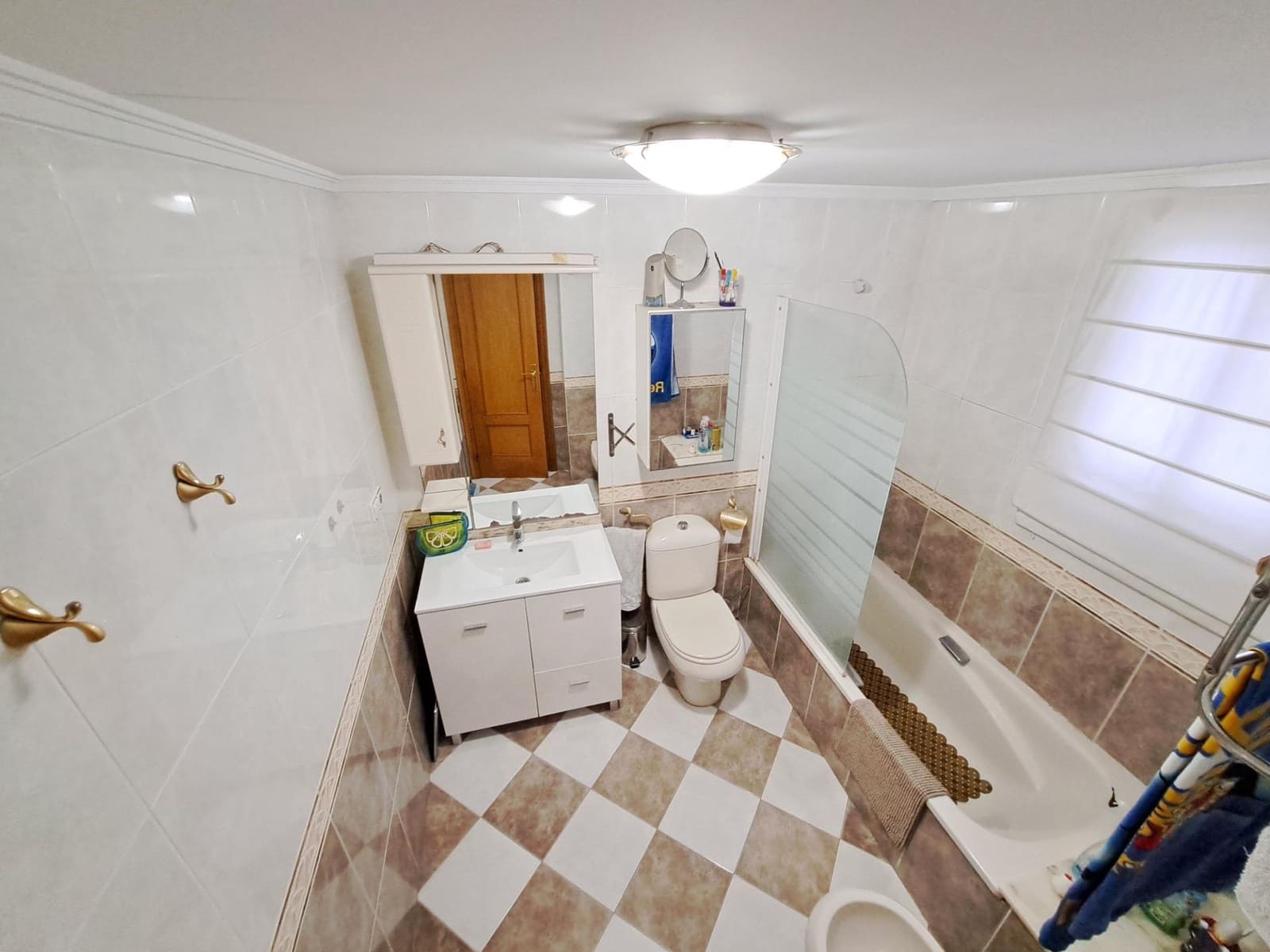 3 makuuhuone Asunto myytävänä paikassa Alzira - 180 000 € (Ref: 9619194)