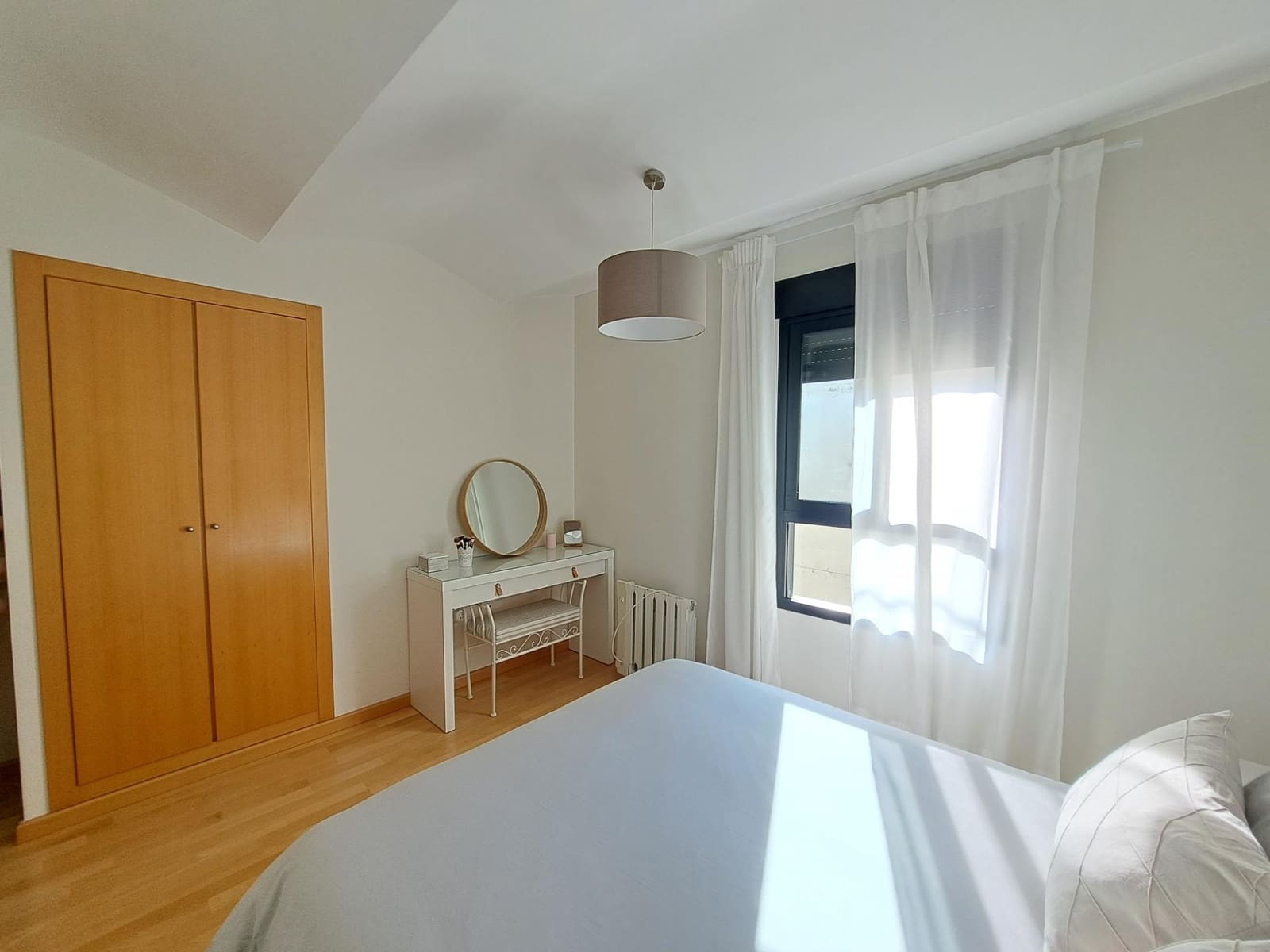 3 makuuhuone Kattohuoneisto myytävänä paikassa Alzira - 240 000 € (Ref: 9629932)