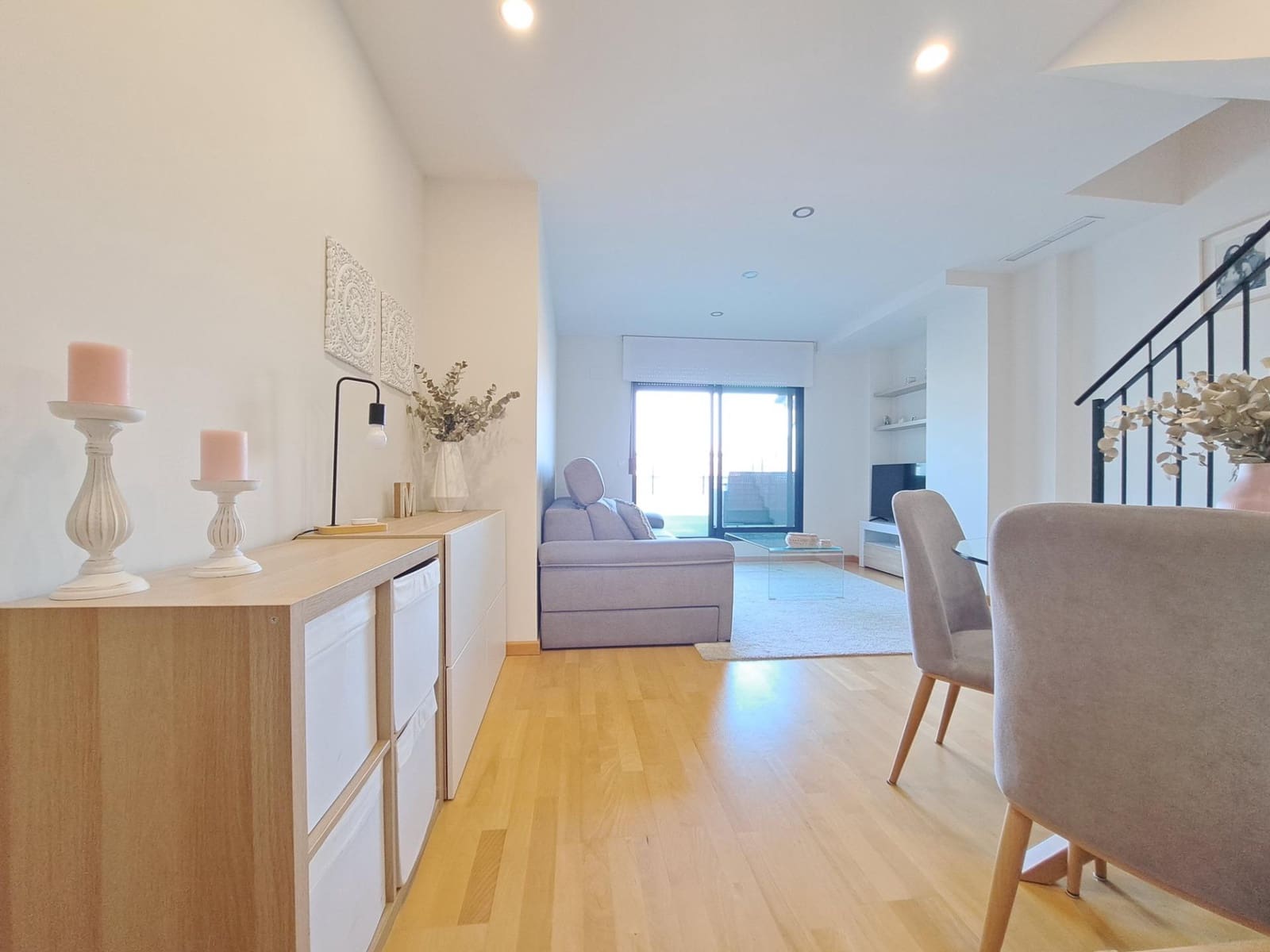 3 makuuhuone Kattohuoneisto myytävänä paikassa Alzira - 240 000 € (Ref: 9629932)