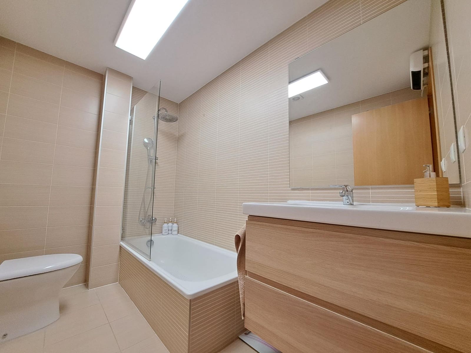 3 makuuhuone Kattohuoneisto myytävänä paikassa Alzira - 240 000 € (Ref: 9629932)