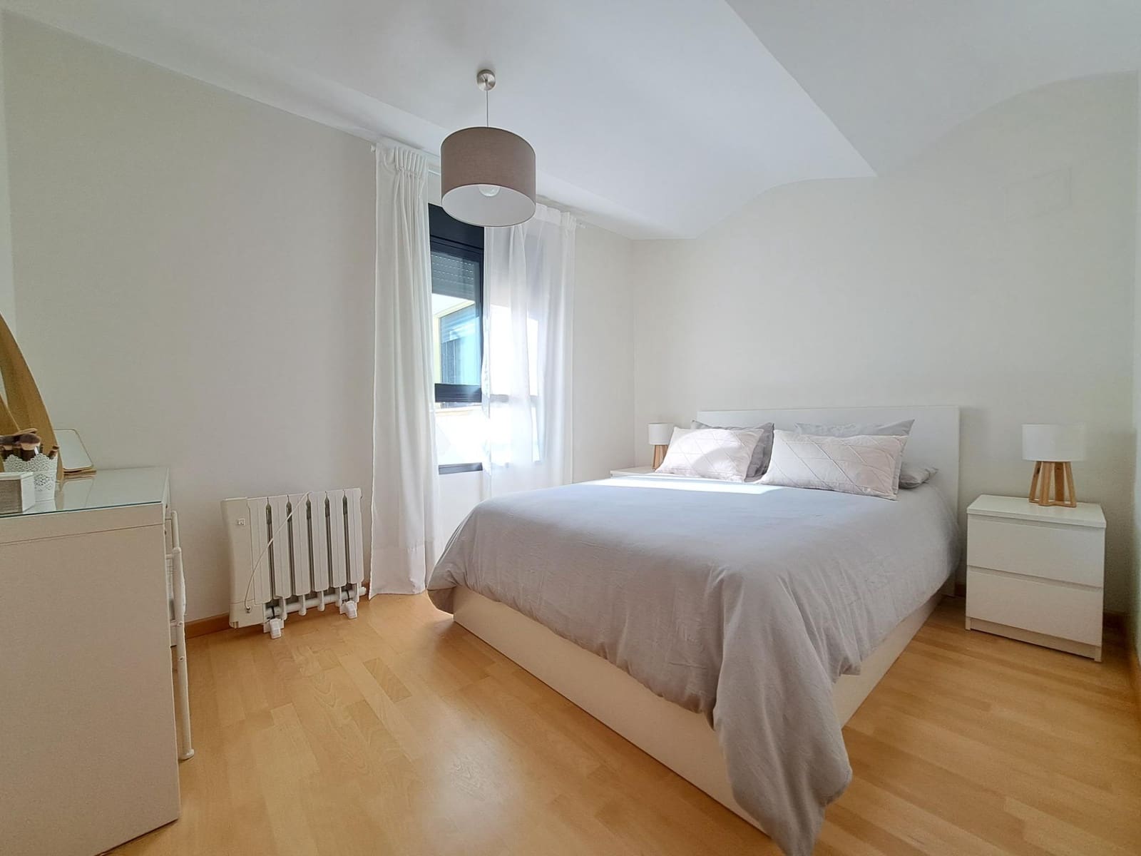 3 makuuhuone Kattohuoneisto myytävänä paikassa Alzira - 240 000 € (Ref: 9629932)