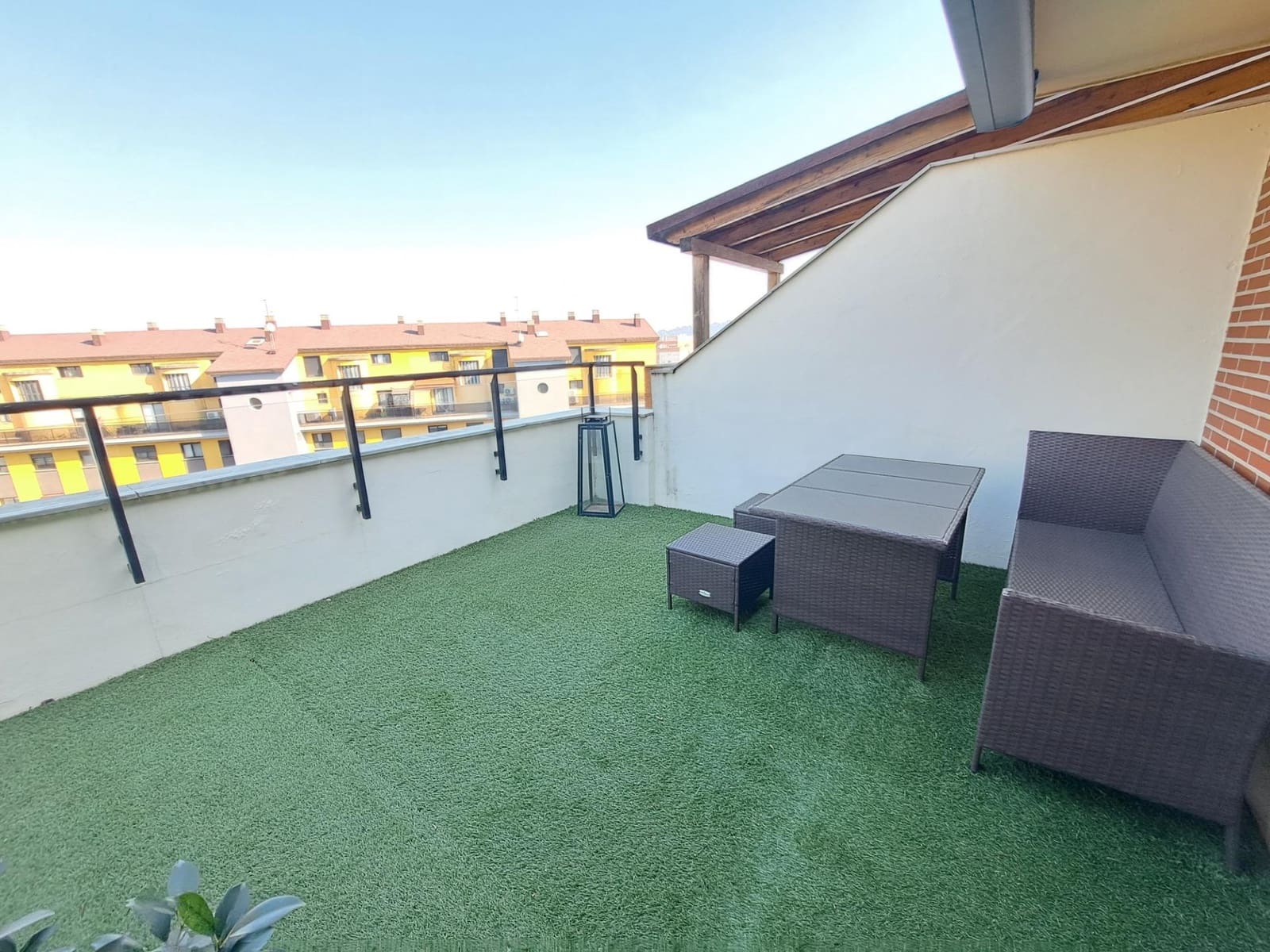 3 makuuhuone Kattohuoneisto myytävänä paikassa Alzira - 240 000 € (Ref: 9629932)