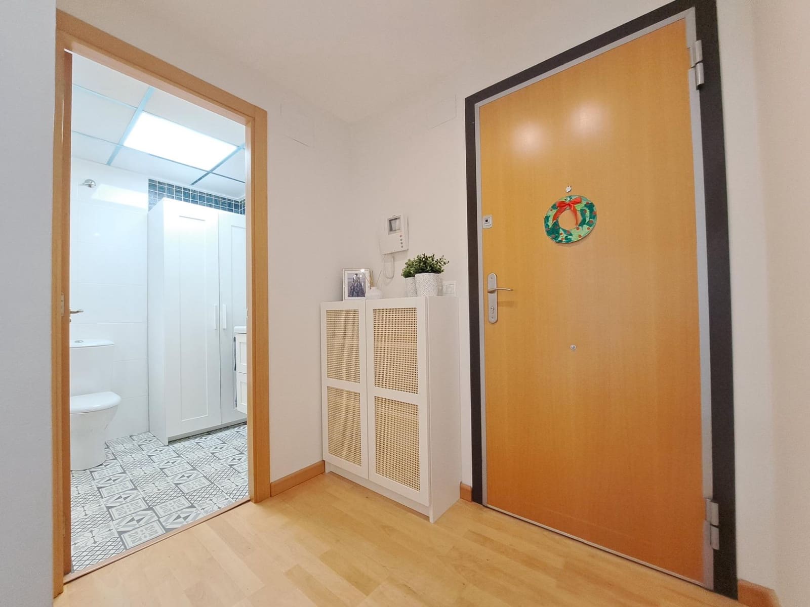 3 makuuhuone Kattohuoneisto myytävänä paikassa Alzira - 240 000 € (Ref: 9629932)