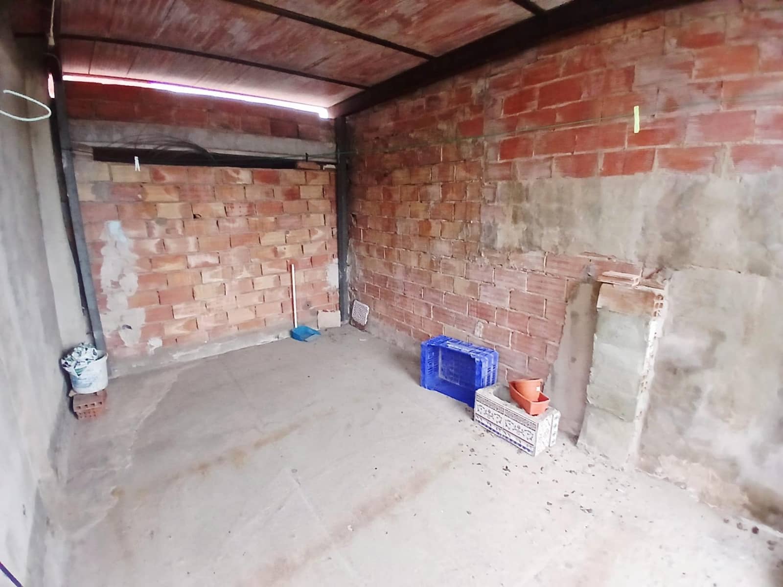 6 slaapkamer Finca/Landhuis te koop in Carcaixent met garage - € 92.000 (Ref: 9648077)