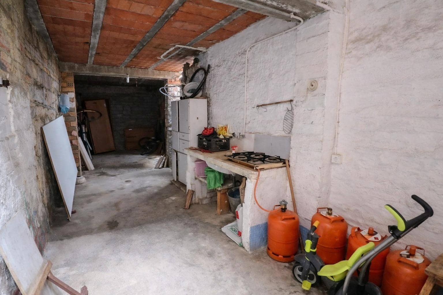 6 soveværelse Finca/Landehus til salg i Carcaixent med garage - € 92.000 (Ref: 9648077)