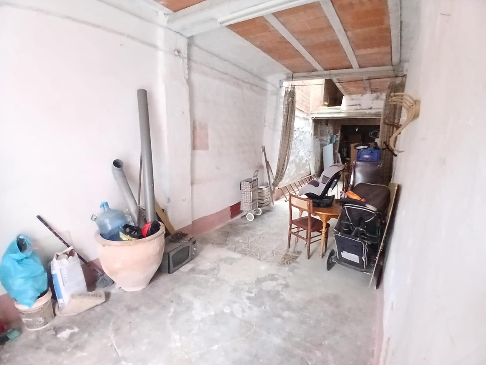 6 soveværelse Finca/Landehus til salg i Carcaixent med garage - € 92.000 (Ref: 9648077)