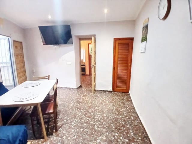 6 bedroom Finca/Country House for sale in Carcaixent with garage - € 92,000 (Ref: 9648077)