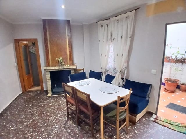 6 bedroom Finca/Country House for sale in Carcaixent with garage - € 92,000 (Ref: 9648077)