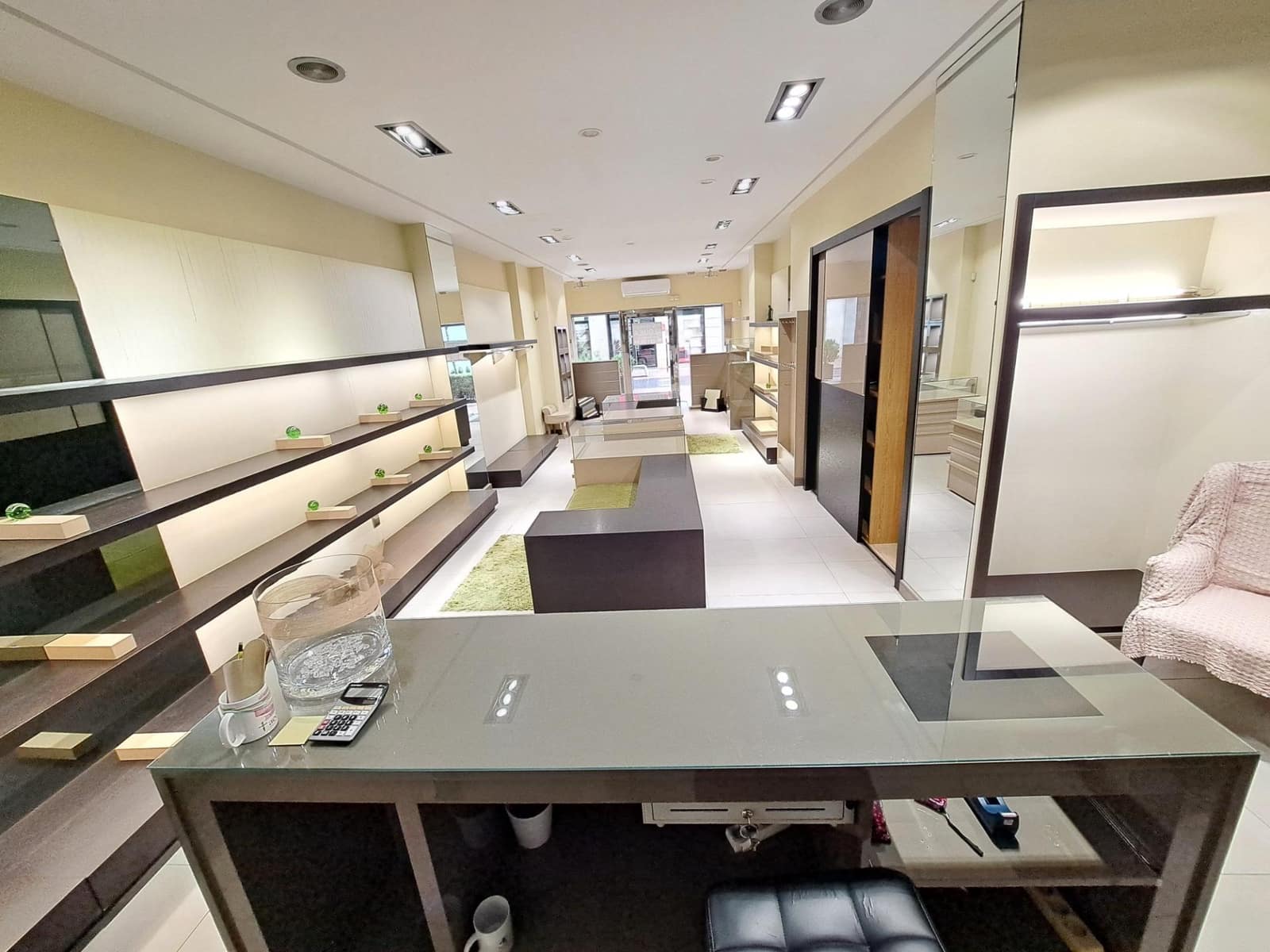 Kommersiell att hyra i Alzira - 1 100 € (Ref: 9661950)