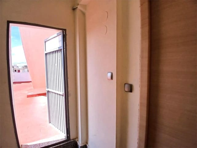 3 slaapkamer Flat te koop in Algemesí - € 82.500 (Ref: 9670604)
