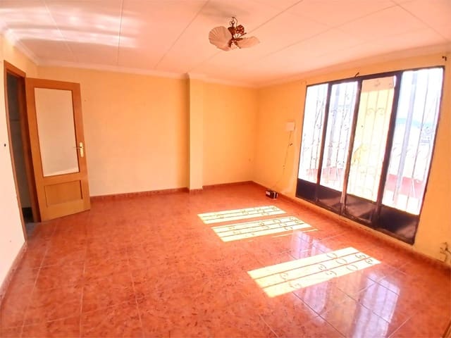 3 slaapkamer Flat te koop in Algemesí - € 82.500 (Ref: 9670604)