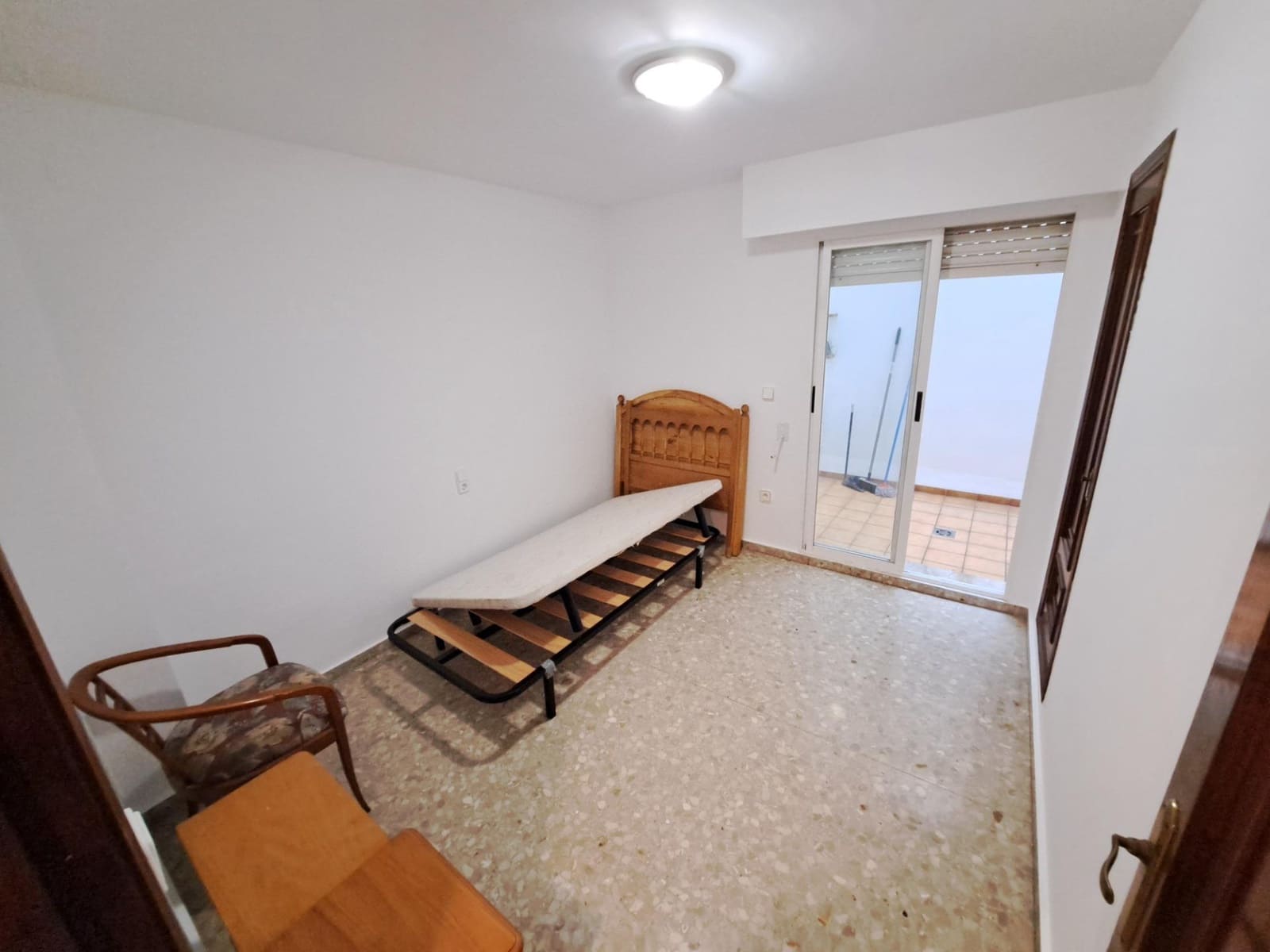 4 Zimmer Wohnung zu verkaufen in Alzira mit Garage - 225.000 € (Ref: 9670605)