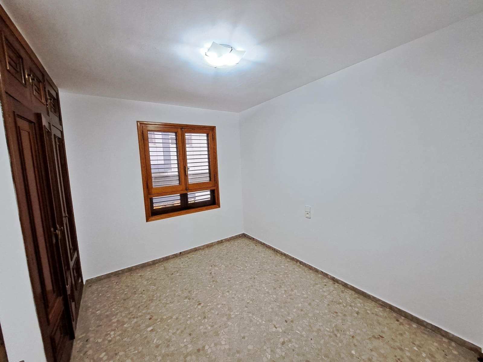 4 Zimmer Wohnung zu verkaufen in Alzira mit Garage - 225.000 € (Ref: 9670605)