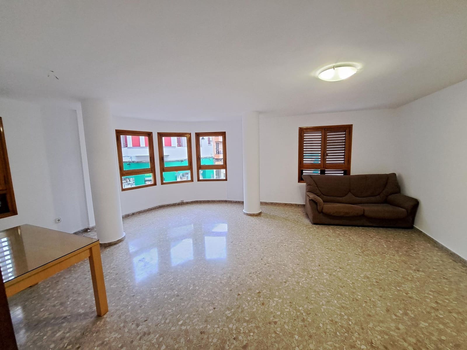 4 Zimmer Wohnung zu verkaufen in Alzira mit Garage - 225.000 € (Ref: 9670605)