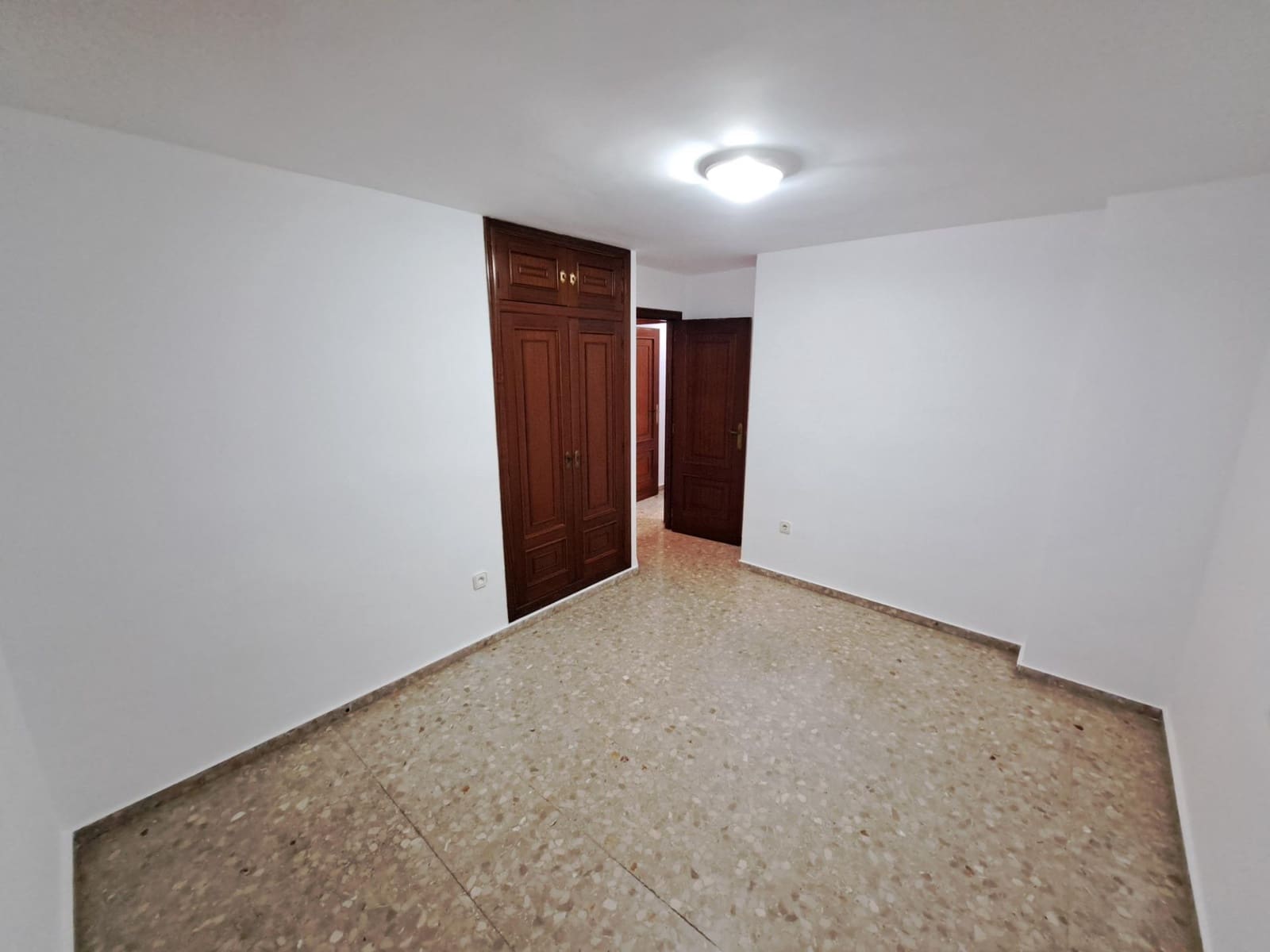 4 Zimmer Wohnung zu verkaufen in Alzira mit Garage - 225.000 € (Ref: 9670605)