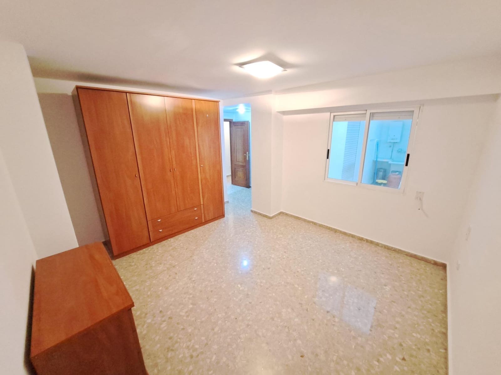 4 Zimmer Wohnung zu verkaufen in Alzira mit Garage - 225.000 € (Ref: 9670605)