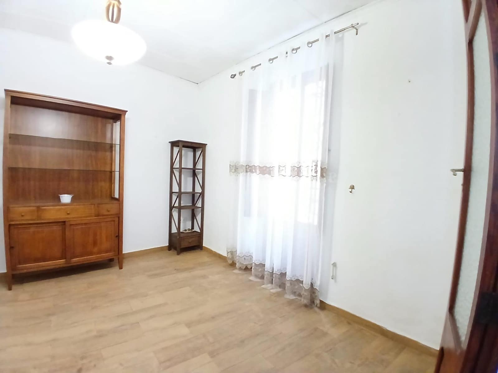 6 bedroom Townhouse for sale in Carcaixent - € 198,000 (Ref: 9670608)