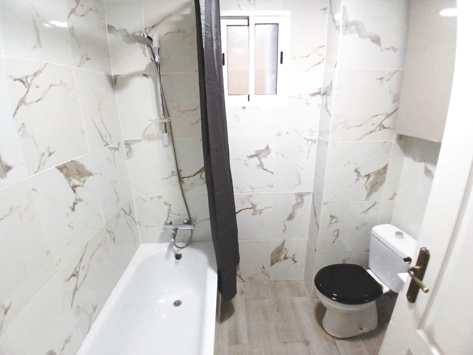 2 bedroom Apartment for sale in Carcaixent - € 125,000 (Ref: 9670609)