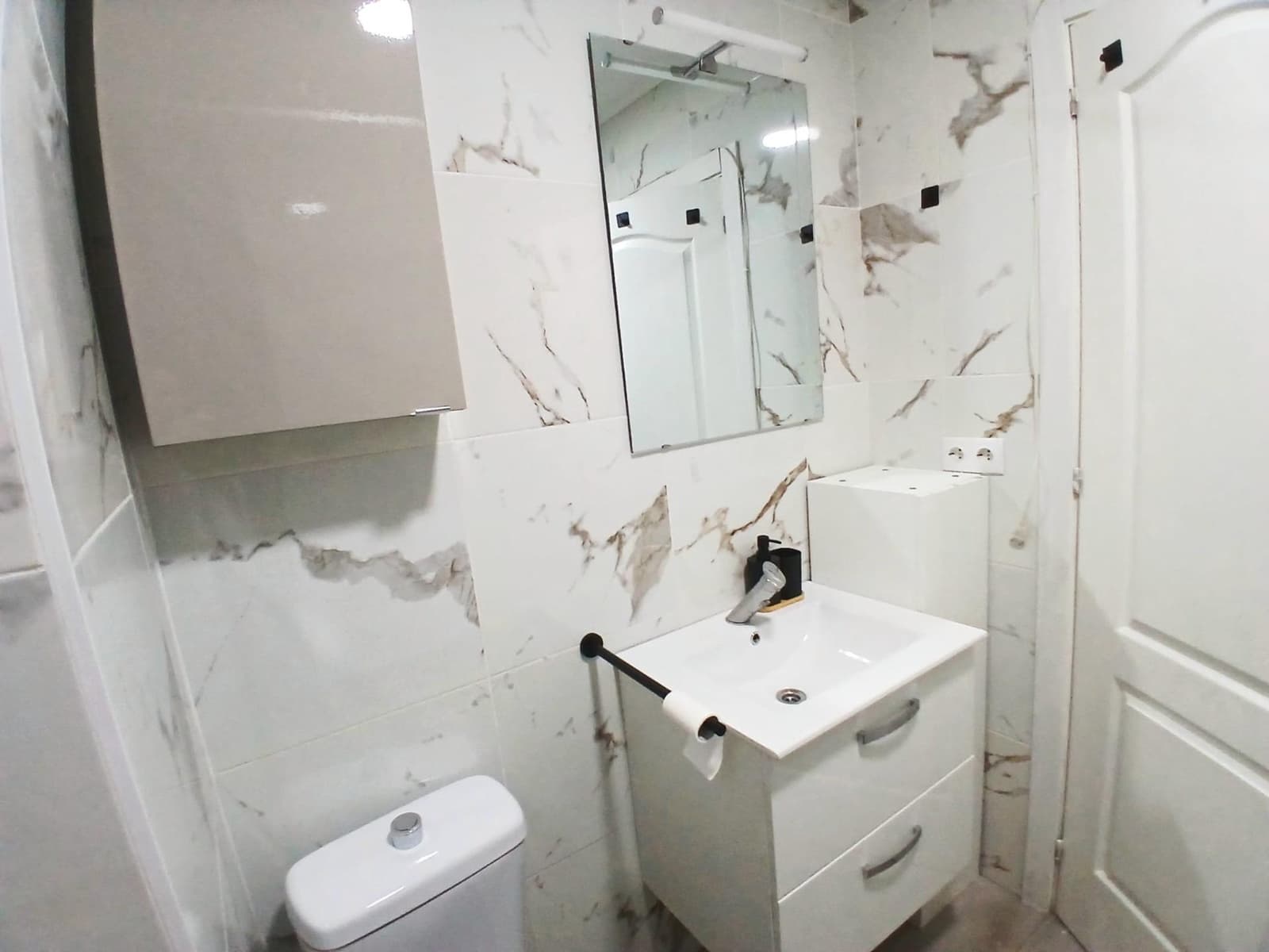 2 bedroom Apartment for sale in Carcaixent - € 125,000 (Ref: 9670609)