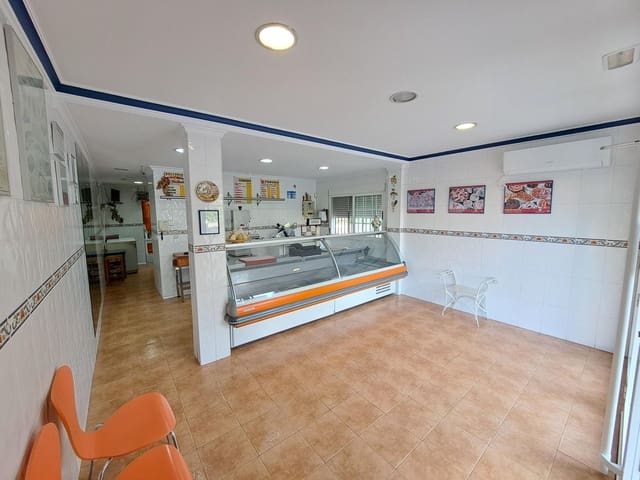 Commercieel te koop in Alzira - € 85.000 (Ref: 9679824)