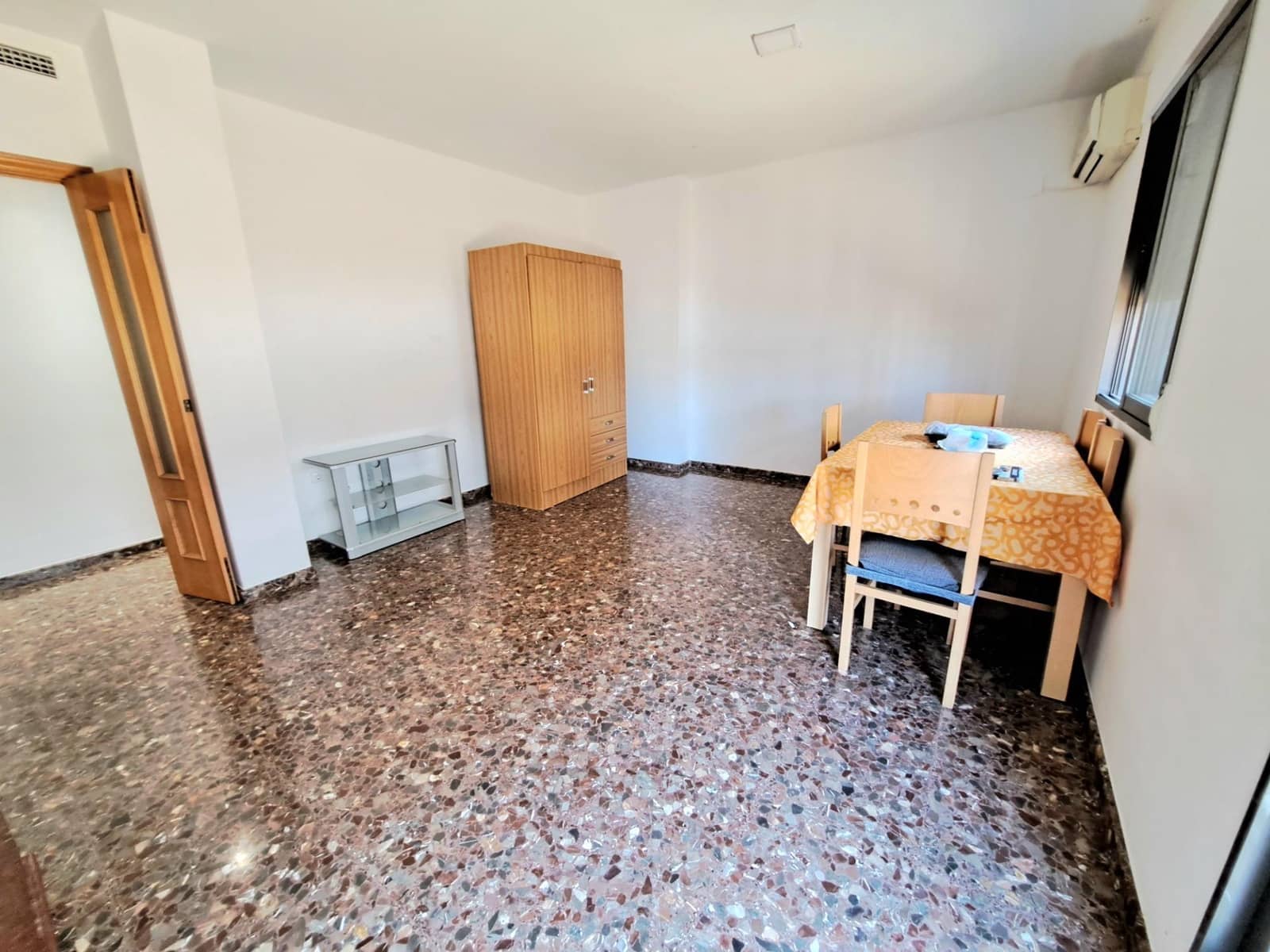 3 slaapkamer Penthouse te koop in Alzira - € 225.000 (Ref: 9690571)