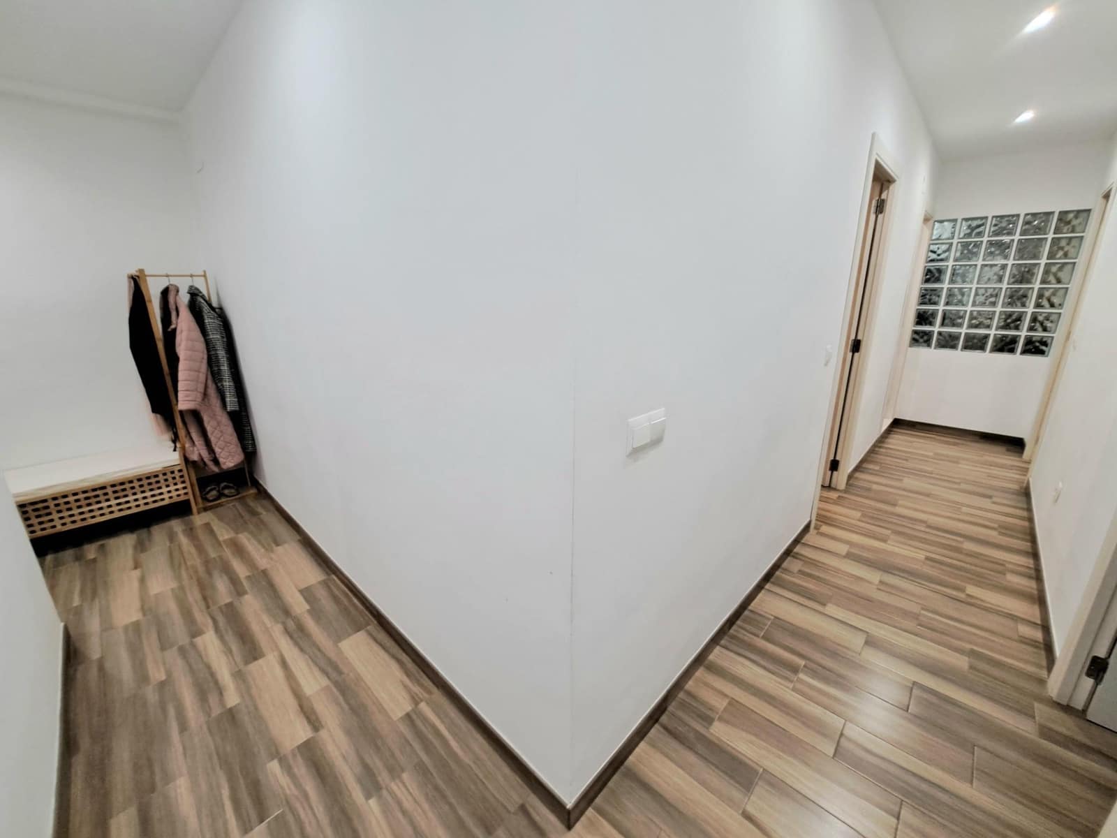 2 bedroom Flat for sale in Carcaixent - € 110,000 (Ref: 9714894)