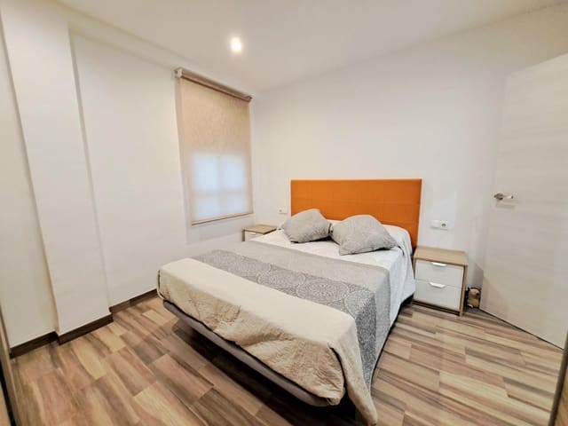 2 bedroom Flat for sale in Carcaixent - € 110,000 (Ref: 9714894)