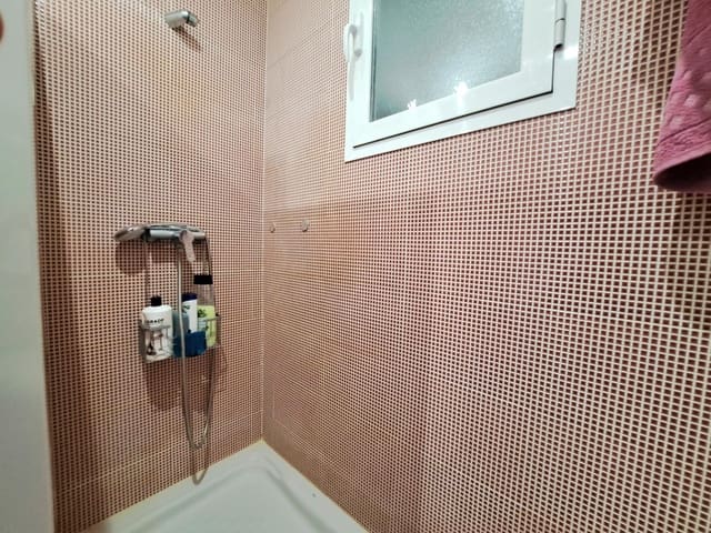 2 bedroom Flat for sale in Carcaixent - € 110,000 (Ref: 9714894)