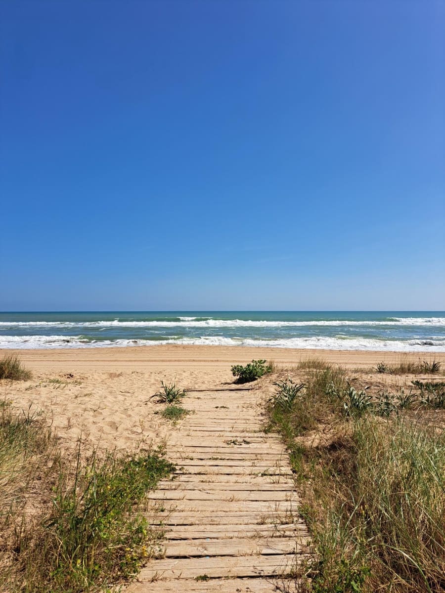 Apartamento de 3 habitaciones en Tavernes de la Valldigna en venta - 155.000 € (Ref: 9732075)