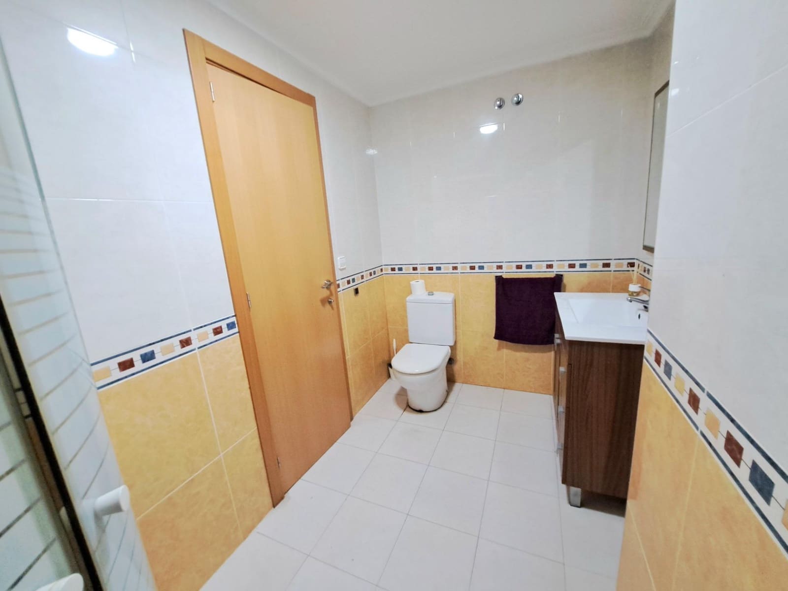 3 bedroom Flat for sale in Alzira - € 150,000 (Ref: 9735556)