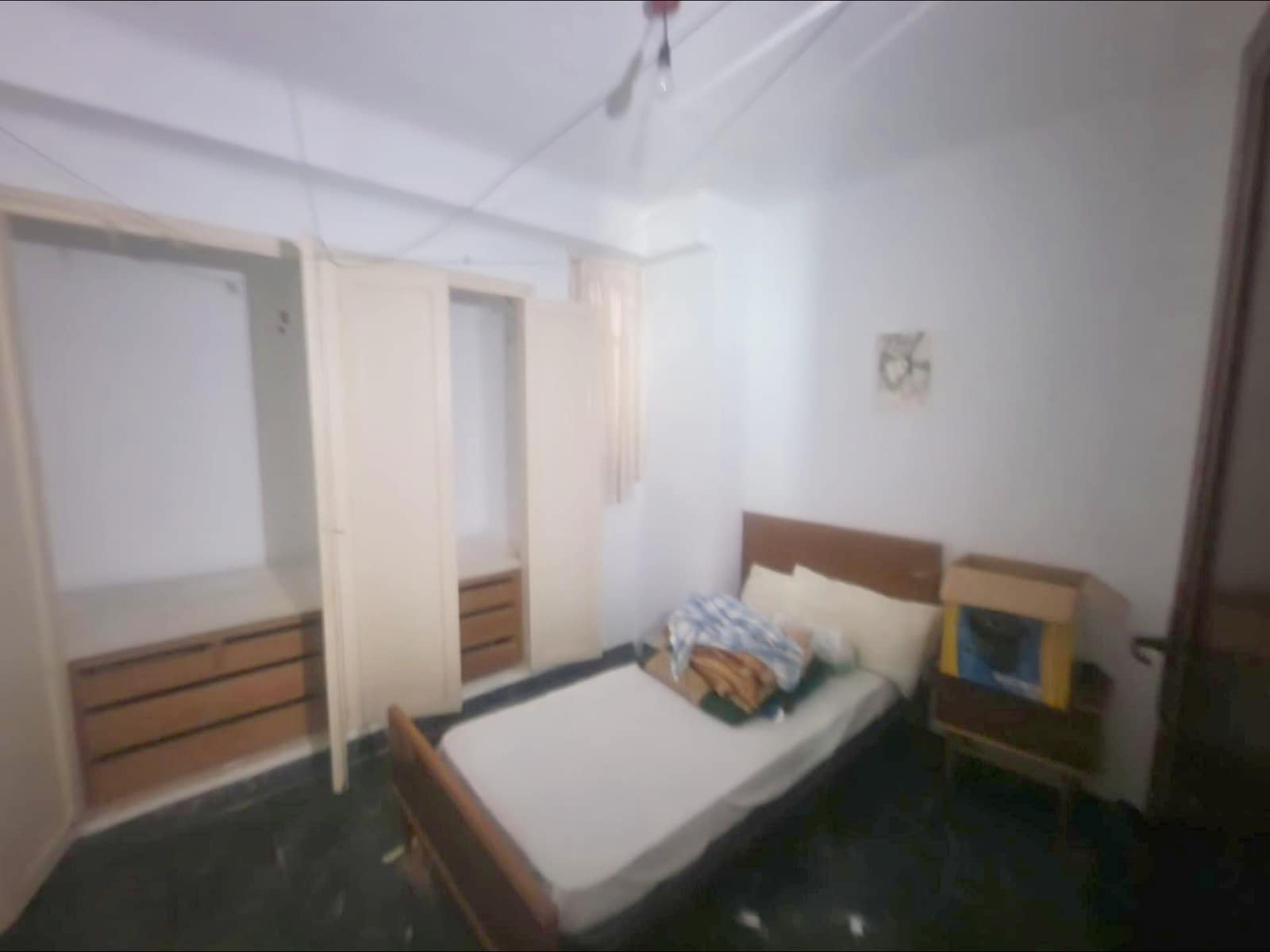 4 bedroom Flat for sale in Alzira - € 120,000 (Ref: 9738532)