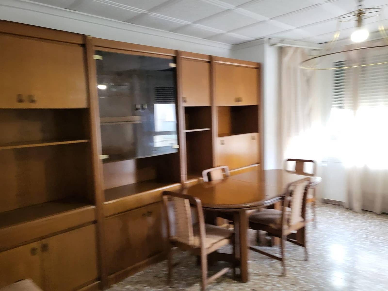 5 bedroom Apartment for sale in Alzira with garage - € 155,000 (Ref: 9738534)