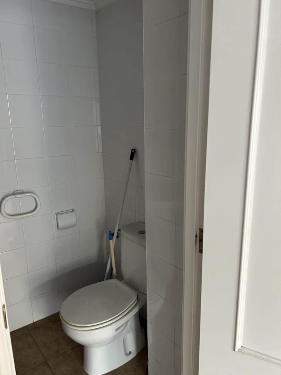 Commercial for sale in Alzira - € 50,000 (Ref: 9741716)